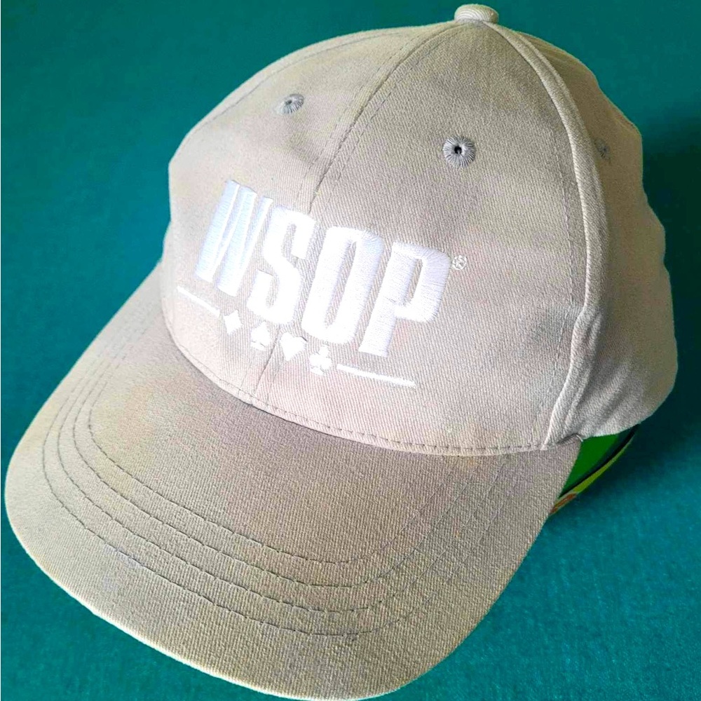 Poker! Official WORLD SERIES OF POKER CAP- adjustable sizing - great condition